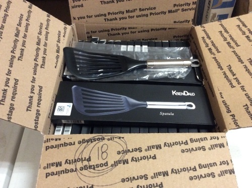 Case of (18) KSENDALO Nonstick Slotted Spatula Turners, Wide Nylon Blade - Appears New - Lot 344