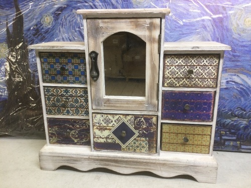 Deco Lattice Pattern Designed Wooden Jewelry Chest, 16" x 18" -  E-Comm Return, Appears New   - Lot 562