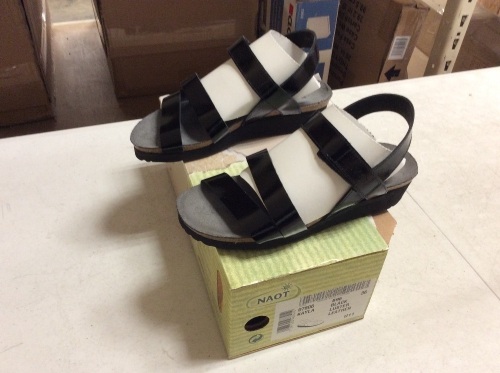 Women's Naot Kayla Sandal Black Luster Leather - Appear New - Lot 565