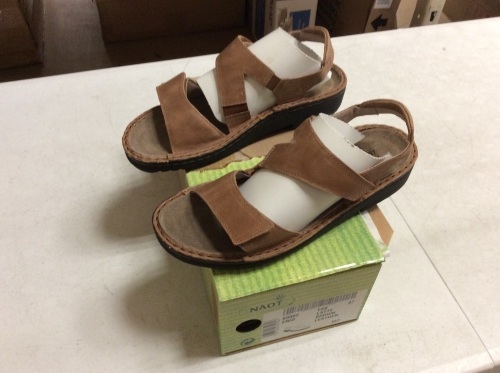 Women's Naot Enid Sandal Latte Brown Leather - Appear New  - Lot 763