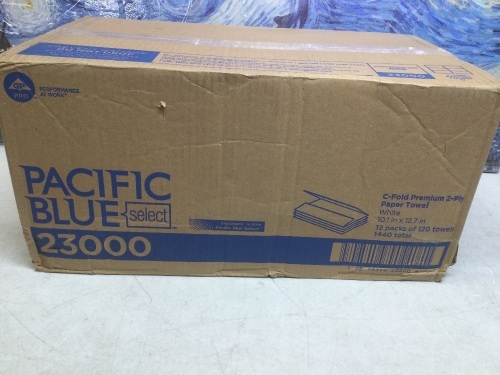 Pacific Blue C-Fold Premium 2-Ply Paper Towels, 12 Packs of 120 - New - Lot 764