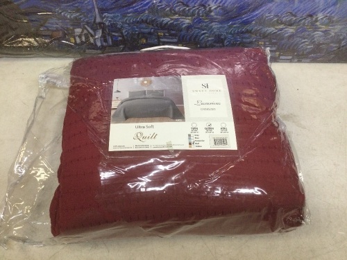 Sweet Home Collection 3 Piece Quilt Set with Shams Oversized Queen - E-Comm Return, Appears New  - Lot 811