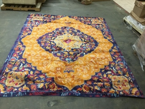 Large Area Rug - Appears New  - Lot 611
