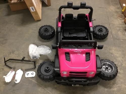 Kids Ride On Jeep - E-Comm Return, Unsure if Complete - Lot 384
