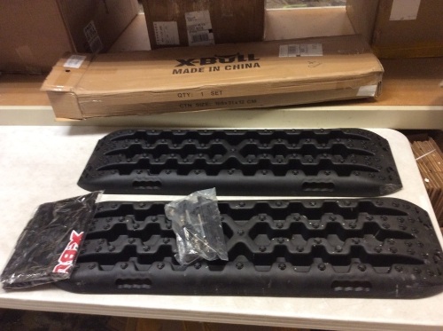 X-BULL New Recovery Traction Tracks Tire Ladder for Sand Snow Mud 4WD - E-Comm Return  - Lot 541