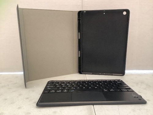 Ultra Thin Smart Keyboard Case, No Cord, Powers Up, E-Commerce Return - Lot 252