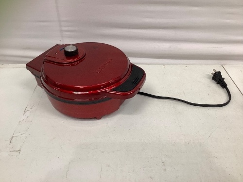 Chefman Waffle Maker, E-Commerce Return, Powers Up - Lot 171