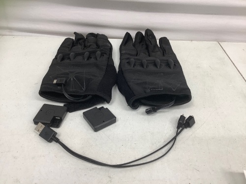 LED Gloves, Powers Up, Appears New - Lot 129