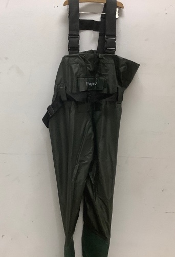 Magreel Mens Chest Waders, EU 42/US 9, Appears New, Retail 34.99 - Lot 206