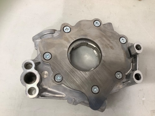 Engine Oil Pump, Specs Unknown, E-Comm Return - Lot 367