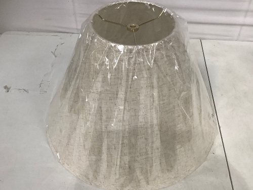 Medium Size Lamp Shade, Appears New - Lot 446
