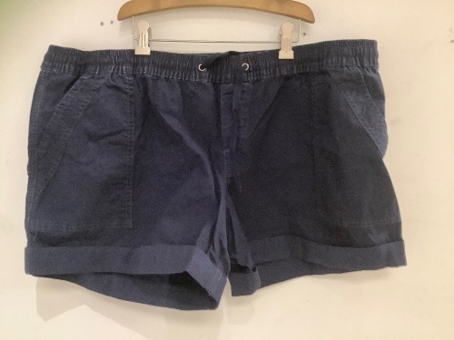Natural Reflections Womens Shorts, XXL, Appears New, Retail 19.99 - Lot 498
