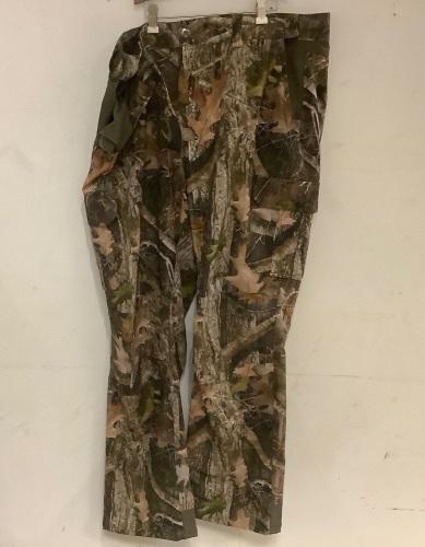 Mens Camo Pants, XL, E-Commerce Return - Lot 471