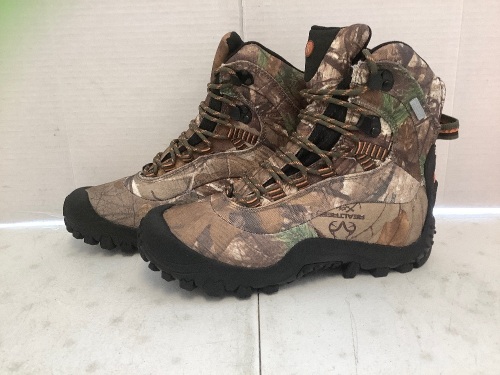Xpeti Womens Hiking Boots, 9.5, Appears New, Retail 75.99 - Lot 637