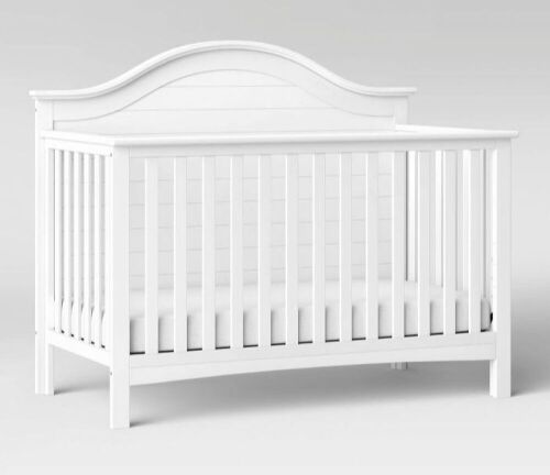 Carter's by DaVinci Nolan 4-in-1 Convertible Crib - Lot 186