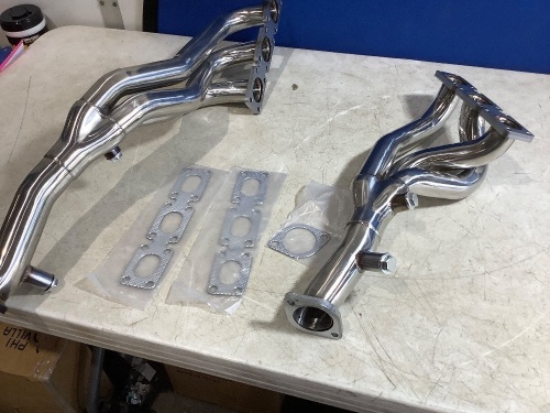 Car parts - Lot 918
