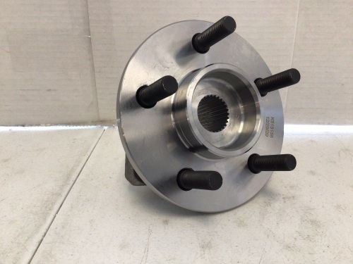 Wheel Bearing Hub Assembly, E-Commerce Return, Specs Unknown - Lot 162