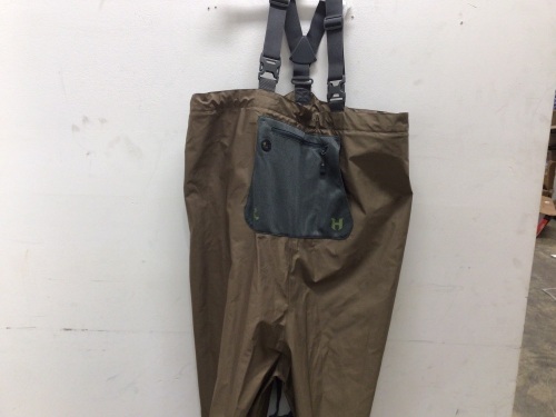 Hodgman Mens Waders, L, Appears New, Retail 250.00 - Lot 230