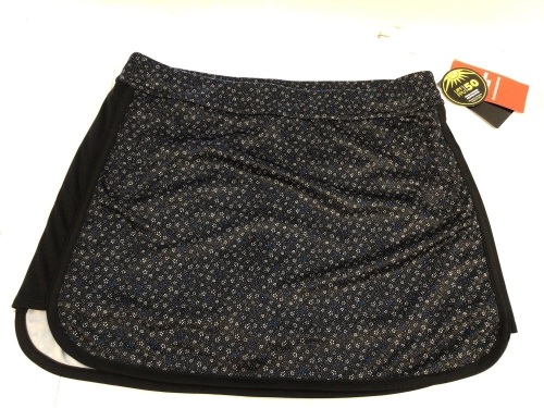 PGA Tour Womens Skort, L, Appears New, Retail 26.99 - Lot 423
