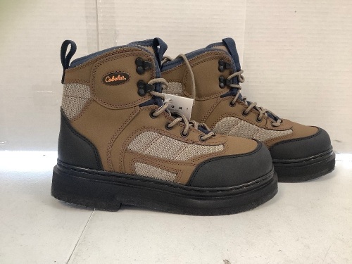 Lug Sole Wading Boots for Ladies, 8M, Appears New, Retail 84.99 - Lot 527