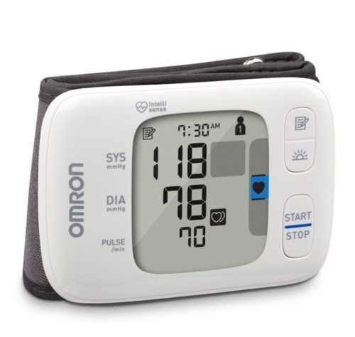 OMRON Blood Pressure Monitor, Powers Up, Appears New, Retail 68.50 - Lot 500