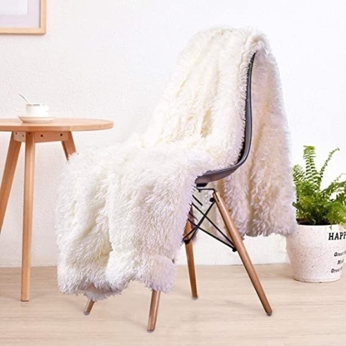Lot of (2) Lochas Super Soft Shaggy Throw Blankets, 60" x 80" - New - Lot 116