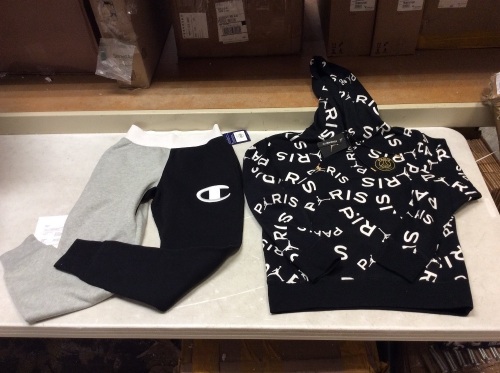 Nike Men's Paris Saint-Germain Pullover, Med & Champion Sweats, Small - Appear New  - Lot 1082