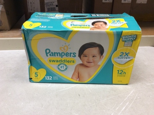 Pampers Swaddlers Baby Diapers, Size 5, 132 ct - New  - Lot 844