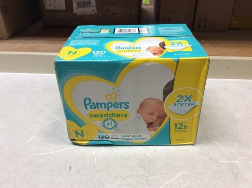 Pampers Swaddlers Baby Diapers, Newborn, 120 ct - New  - Lot 856