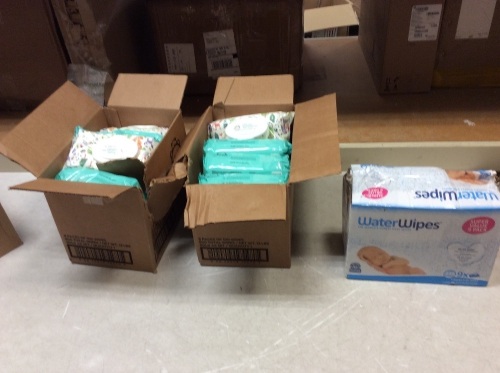 Lot of Baby Wipes - New - Lot 390