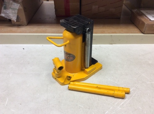 Hydraulic Jaw Type Jack, 20 Ton Top Capacity, 10 Ton Jaw Capacity - E-Comm Return, Tested/Works - Lot 638