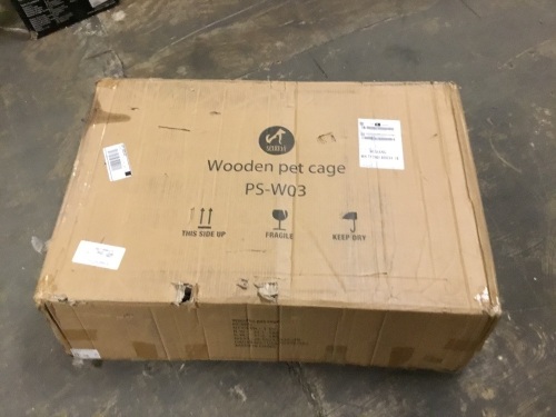 Scurtty Wooden Pet Cage - Appears New - Lot 572