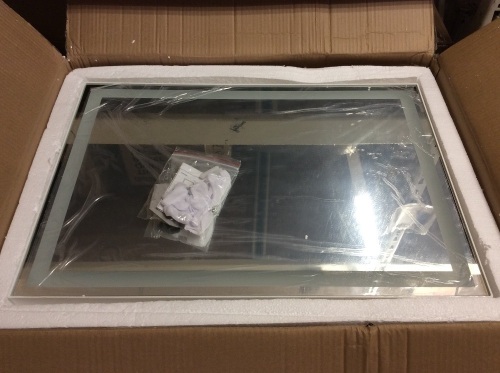 Oowolf LED Bathroom Vanity Mirror - Appears New  - Lot 1113