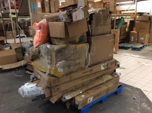 Salvage Pallet. Items Will Be Broken or Incomplete.  - Lot 337