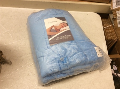 Light Blue Weighted Blanket, 15 lb - New  - Lot 396
