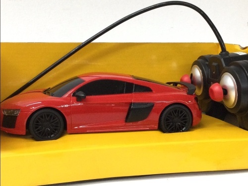Audi R8 Remote Control Car,APPEARS NEW - Lot 62