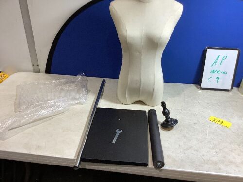 Female Torso Mannequin Dress Form - Lot 192