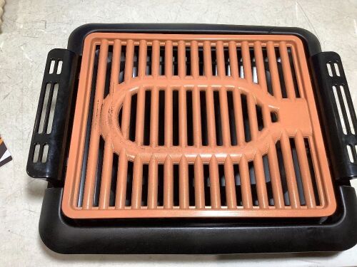 Electric Smokeless Grill & Griddle  - Lot 193