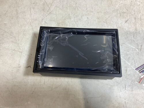 Car Multimedia Player - Lot 325