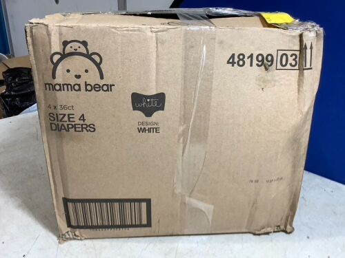 Mama Bear Baby Diapers, Size 4, 144 ct  - Lot 339