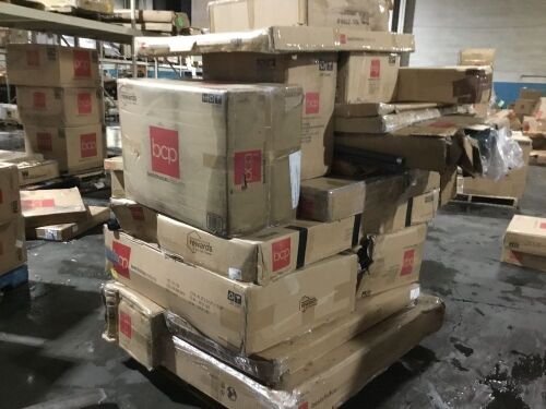 Salvage Pallet. Items Will Be Broken, Damaged and Incomplete.  - Lot 979