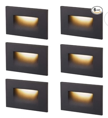 Cloudy Bay LED Step Lights, 6 Pack, Appears New, Retail 79.99 - Lot 283