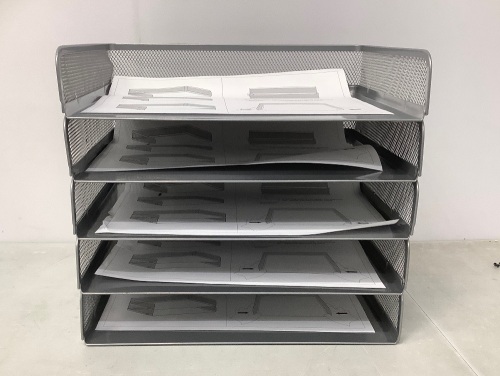 Box of 5 TRU RED Stackable Metal Letter Trays, Appears new, Retail 59.95 - Lot 291