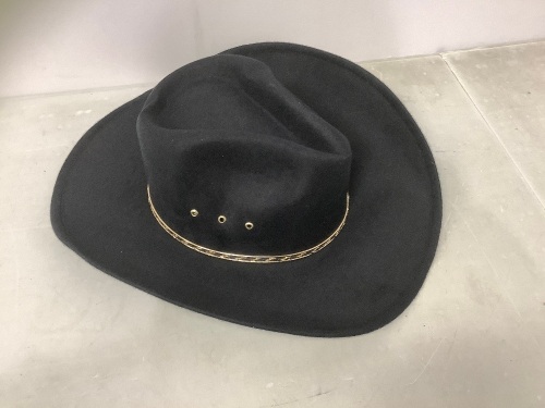 Western Express Faux Felt Wide Brim Cowboy Hat, 7 1/2, E-Comm Return, Retail 34.99 - Lot 448