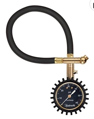 AstroAI Tire Pressure Gauge, E-Comm Return, Retail 15.99 - Lot 540