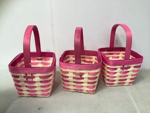Lot of (3) Easter Baskets, Appears new, Retail 29.97 - Lot 419
