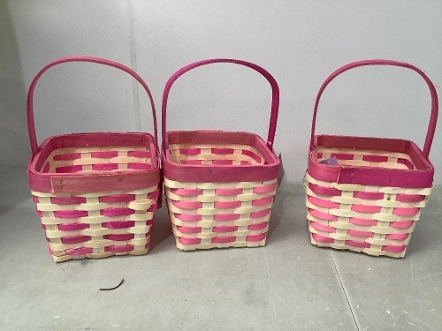 Lot of (3) Easter Baskets, Appears new, Retail 29.97 - Lot 222