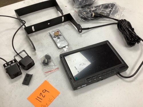 Camera w/ LCD Screen for Truck/Car - Lot 1129