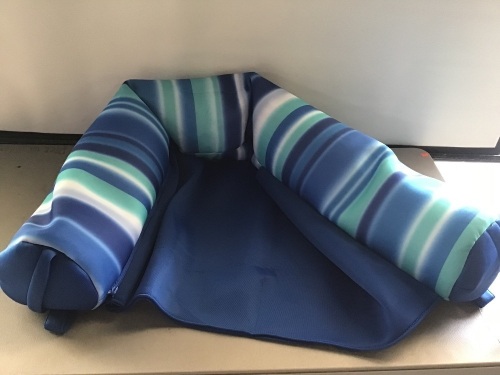 Big Joe Noodle Sling, Blue, New, Retail - $29.99 - Lot 14