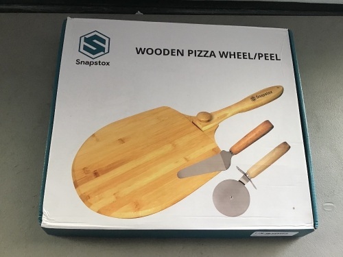 Snapstox Wooden Pizza Wheel/Peel, New, Retail - $34 - Lot 57